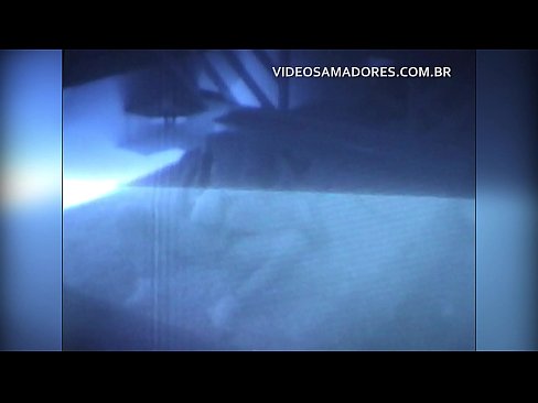 ❤️ Kinukunan ng asawang lalaki ang kanyang asawang kapitbahay at nalaman na siya ay isang cuckold ❌ Porn video sa amin ❌️❤