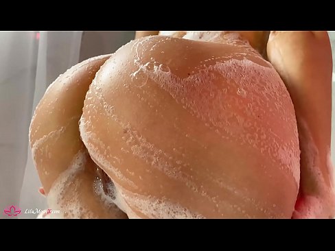 ❤️ Sinasasal ni Brunette ang Pussy gamit ang Vibrator sa Matinding Orgasm sa Shower ❌ Porn video sa amin ❌️❤